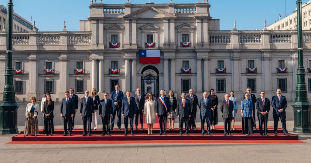 Gobierno Kast descontinúa 25 programas sociales para 2027: el ajuste que pone el gasto social bajo la lupa