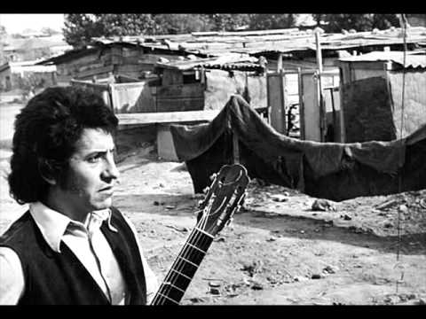 A 53 años de su asesinato, Víctor Jara sigue cantando en la memoria de Chile.