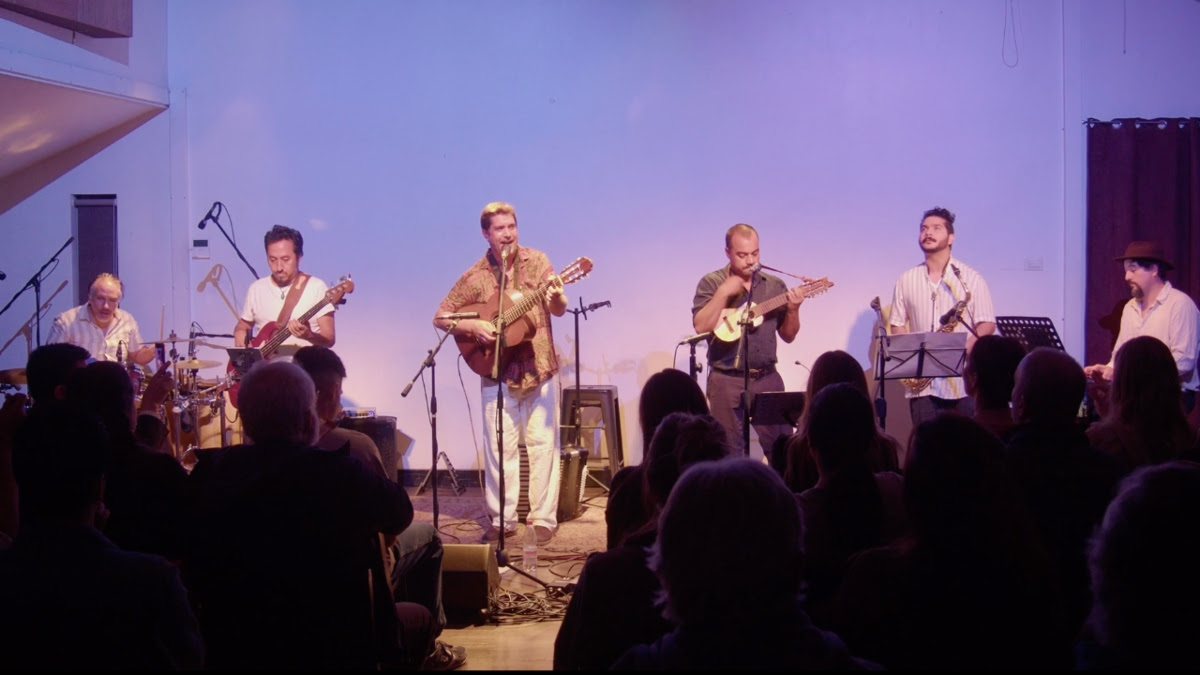 Los del Maipo celebran 15 años con nuevo disco en vivo.